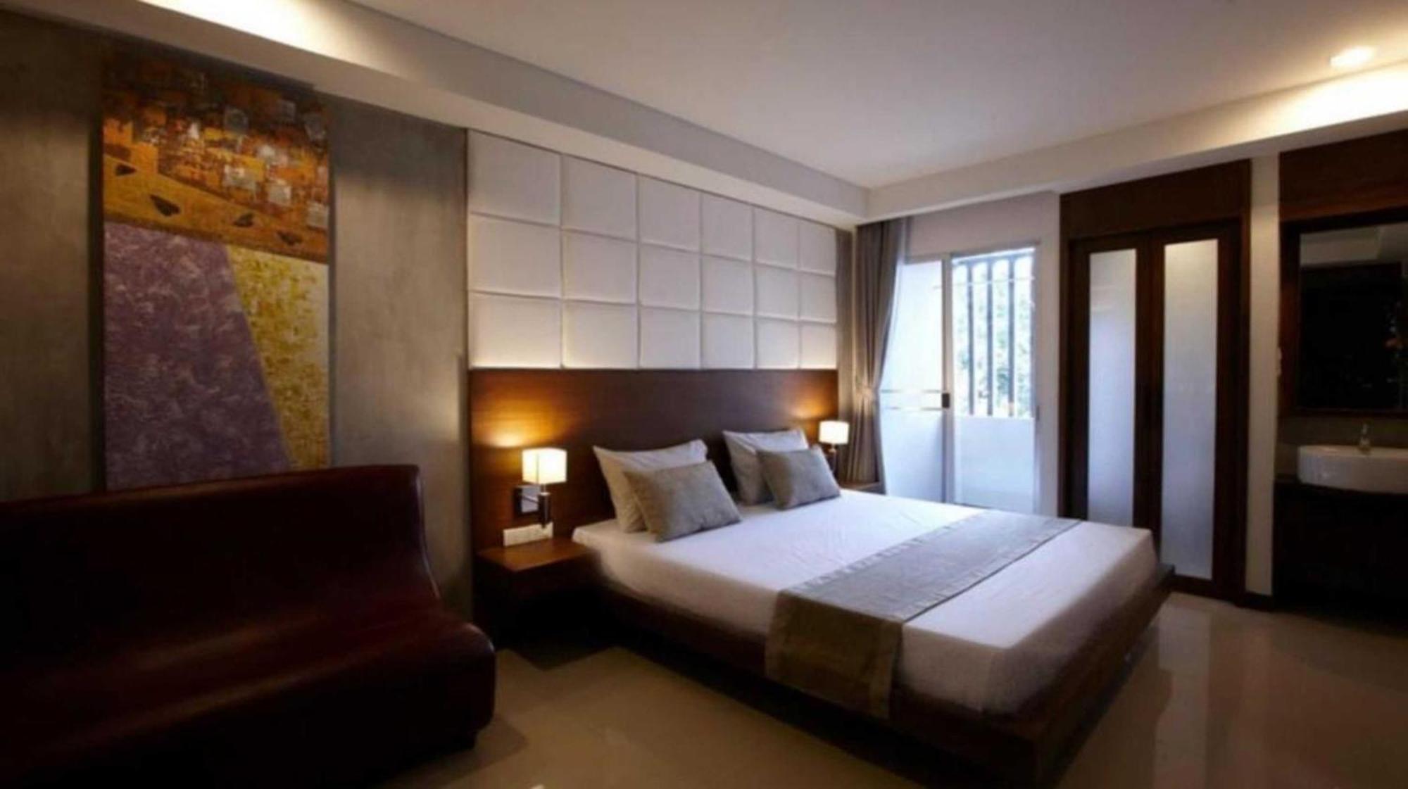 Collection O The Bangkok Cha Cha Suite Exterior photo