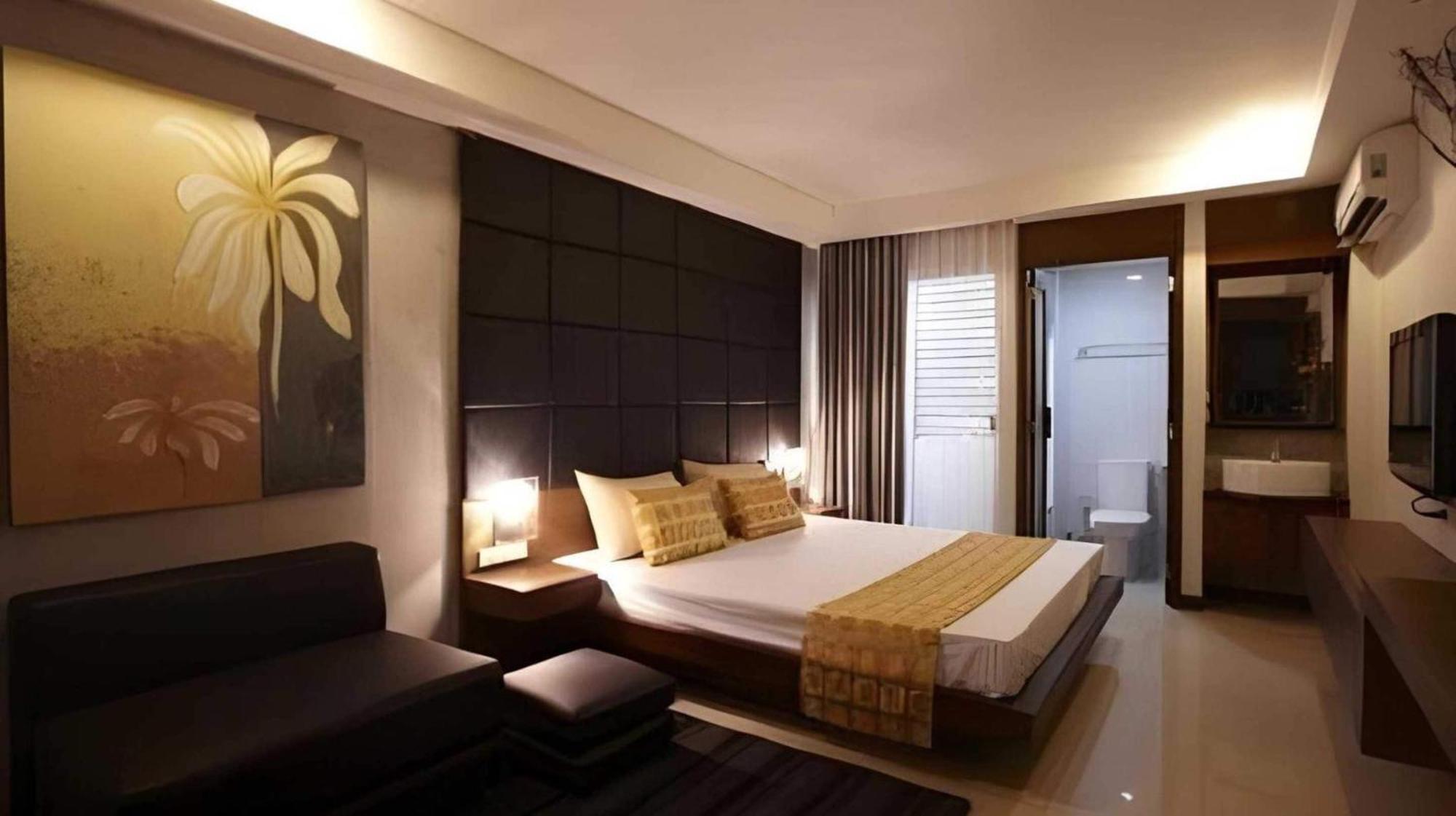 Collection O The Bangkok Cha Cha Suite Exterior photo